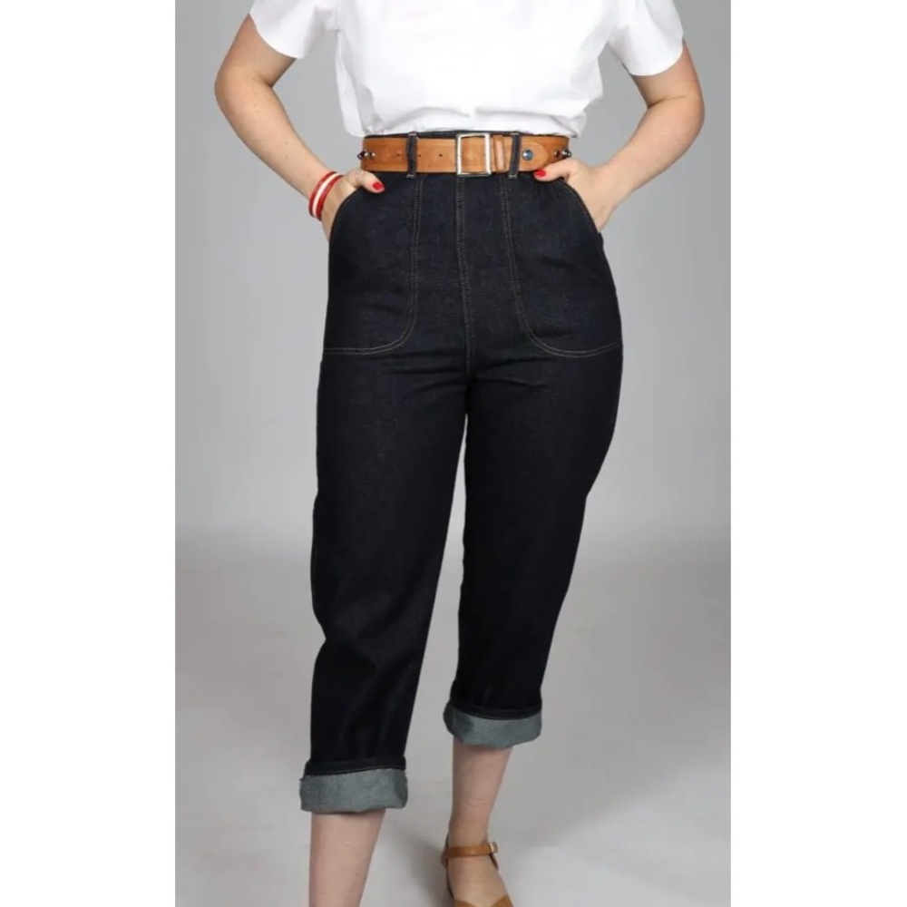 Freddies of Pinewood NWT Denim Summer Weight Classic Pedal Pushers Sz 32